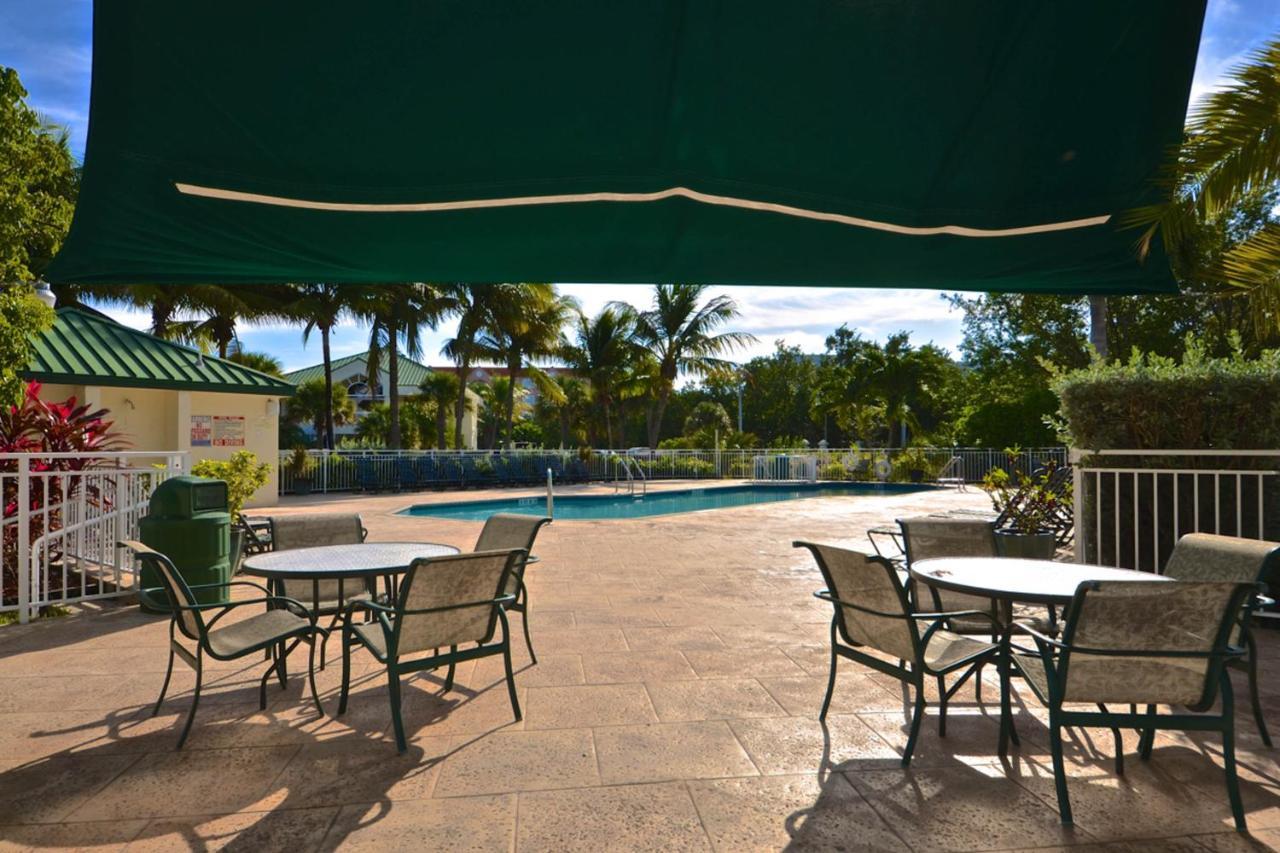 Sunrise Suites Martinique Suite #108 Кей Уест Екстериор снимка
